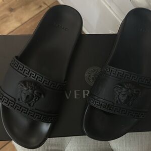 Versace slides